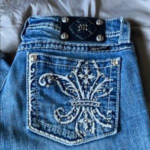 Miss Me cropped jeans